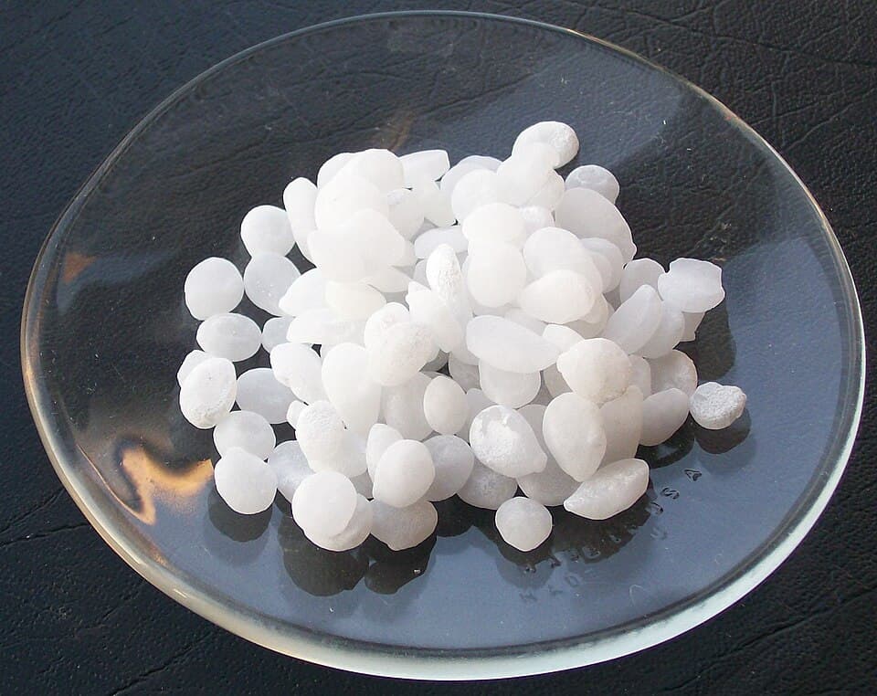 Caustic Soda: Flakes vs Lye vs Prills - Which Form for Your Application